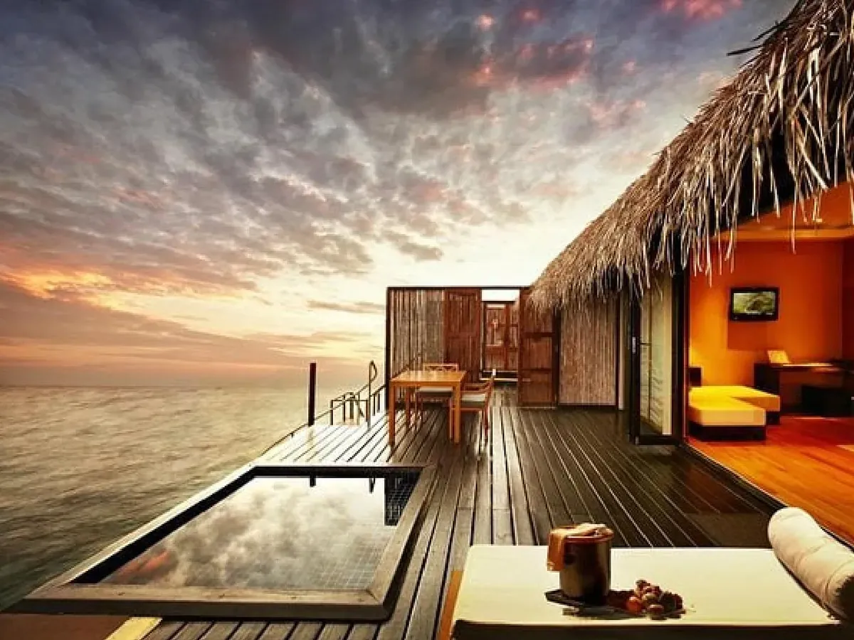Adaaran Prestige Vadoo: photograph published by The Travel Book with this package