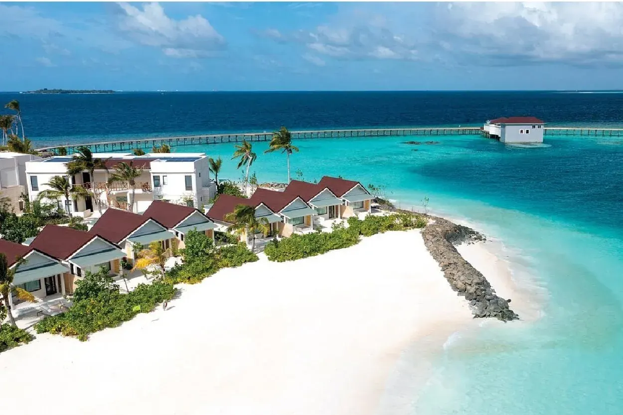 Oblu Ailafushi Maldives: photograph published by The Travel Book with this package