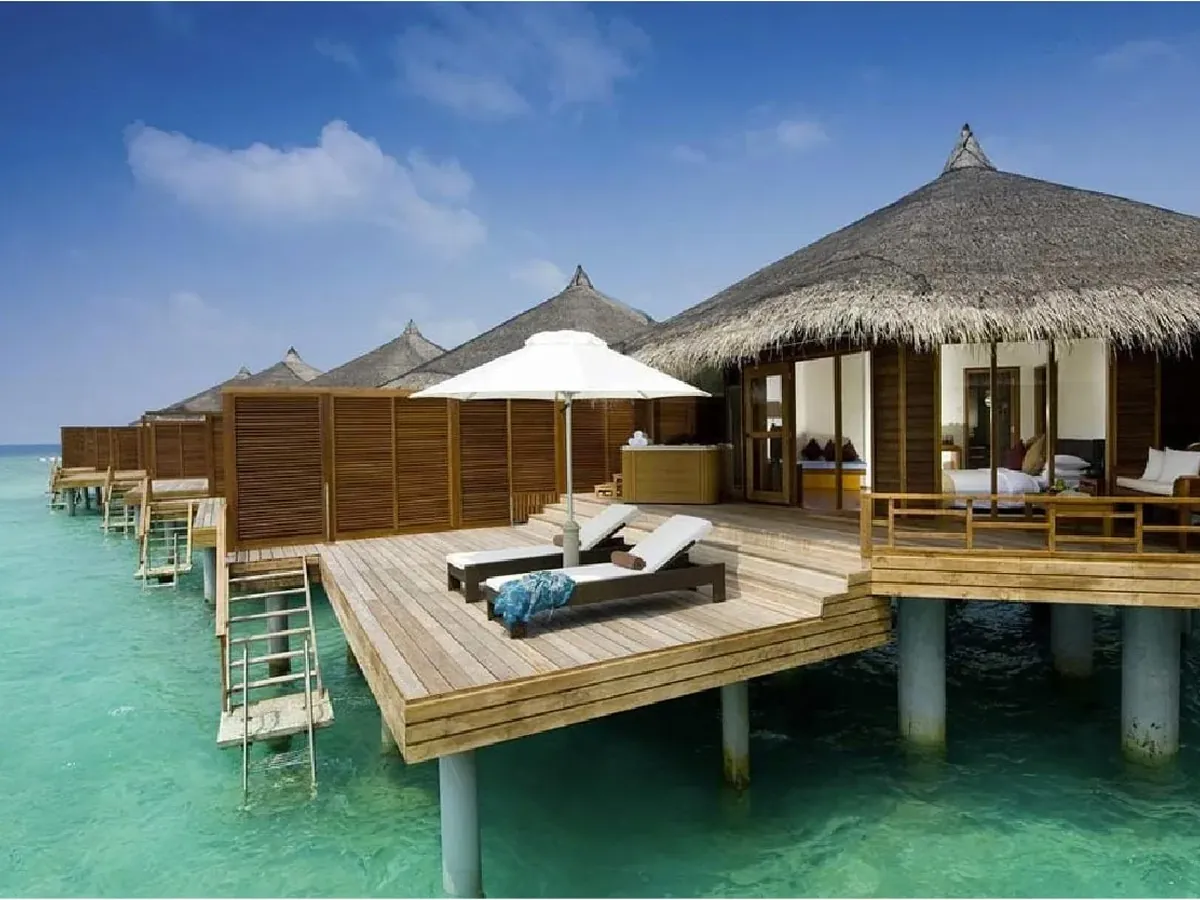 Medhufushi Island Resort: photograph published by The Travel Book with this package